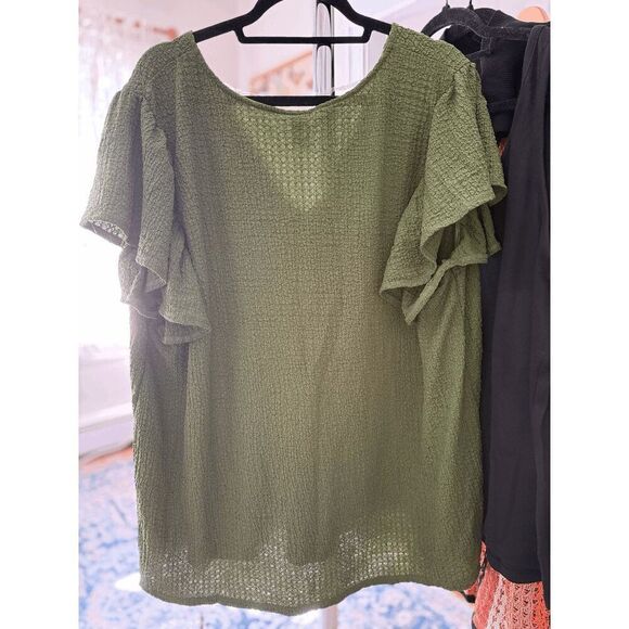 NWT Ava and Viv Flutter Short Sleeve V-Neck Tee - Picture 4 of 4